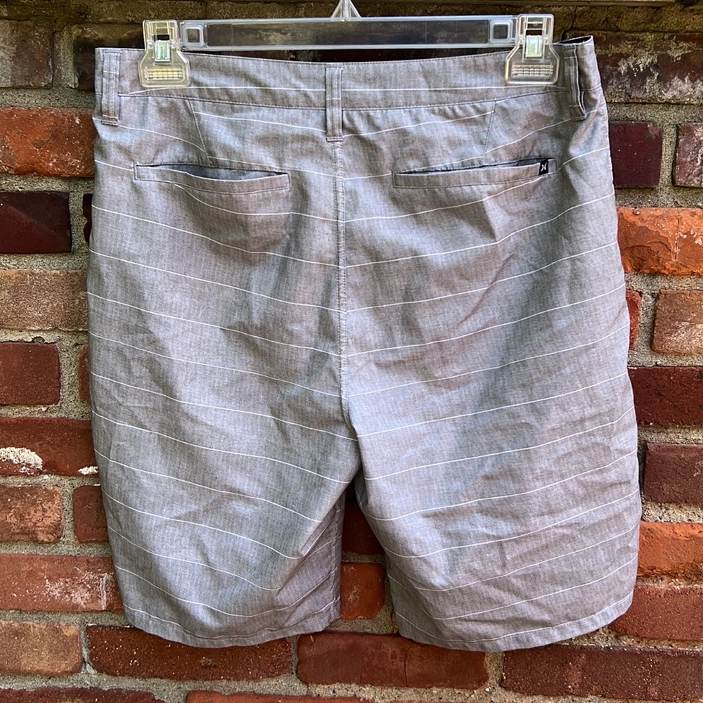 Shorts - Picture 2 of 5